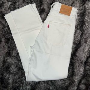LEVIS RIBCAGE STRAIGHT LEG WHITE DENIM SIZE 24